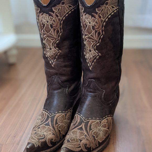 Western floral embroidered boots - Picture 5 of 10